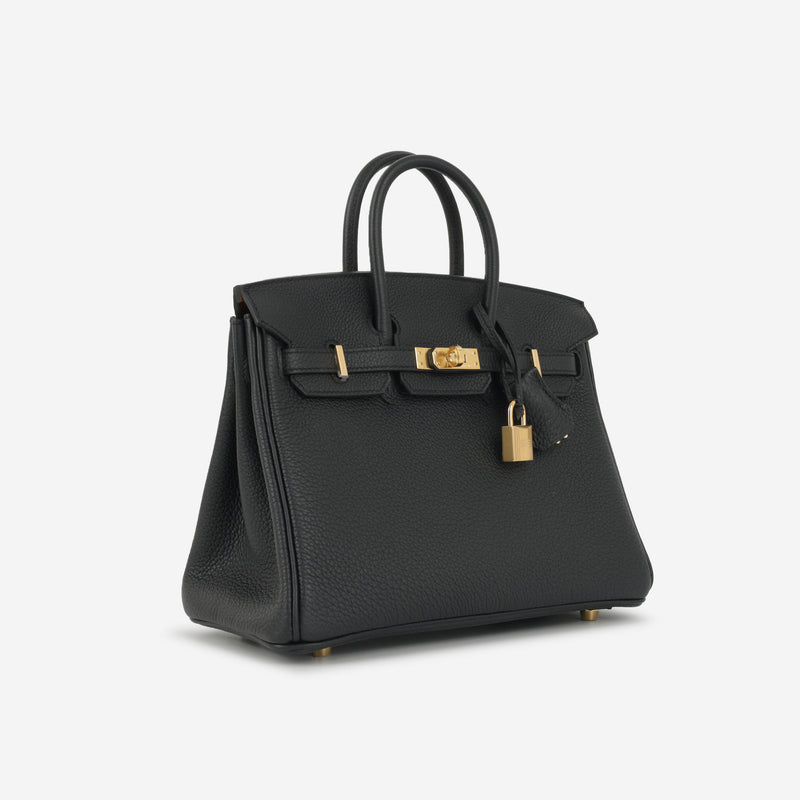 Regina 30 - Noir